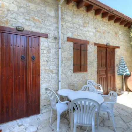 Komi House By Trulycyprus Guest house 3*