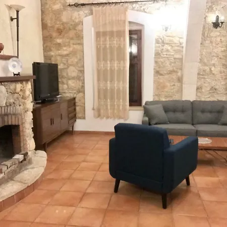 Komi House By Trulycyprus 3* Lofou