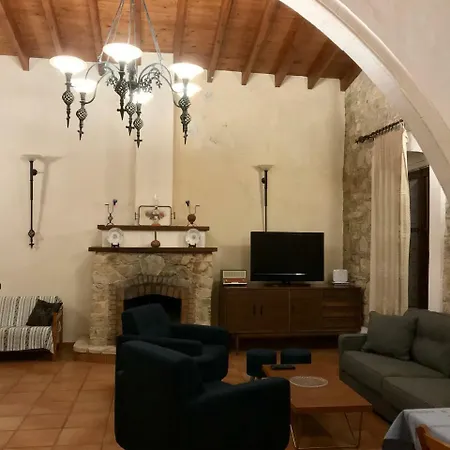 Komi House By Trulycyprus Guest house 3*