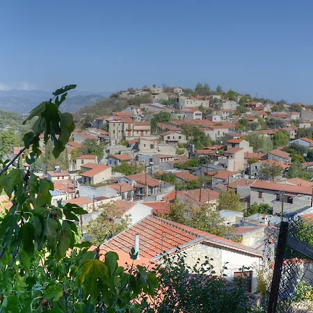 Guest house Komi House By Trulycyprus