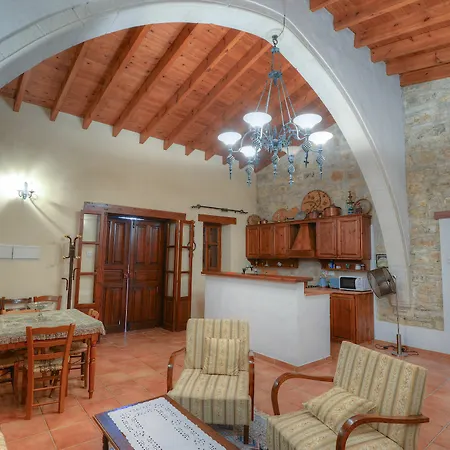 Guest house Komi House By Trulycyprus 3*