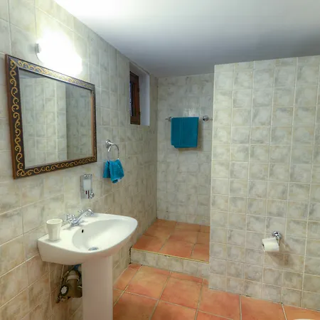 Guest house Komi House By Trulycyprus